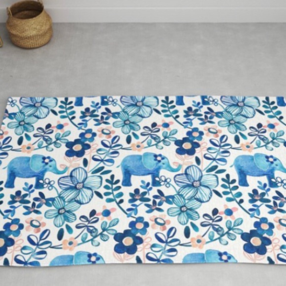 woven, polyester chenille 4x6 rug